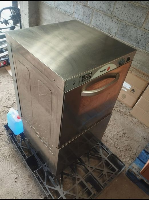 Zmywarka gastronomiczna