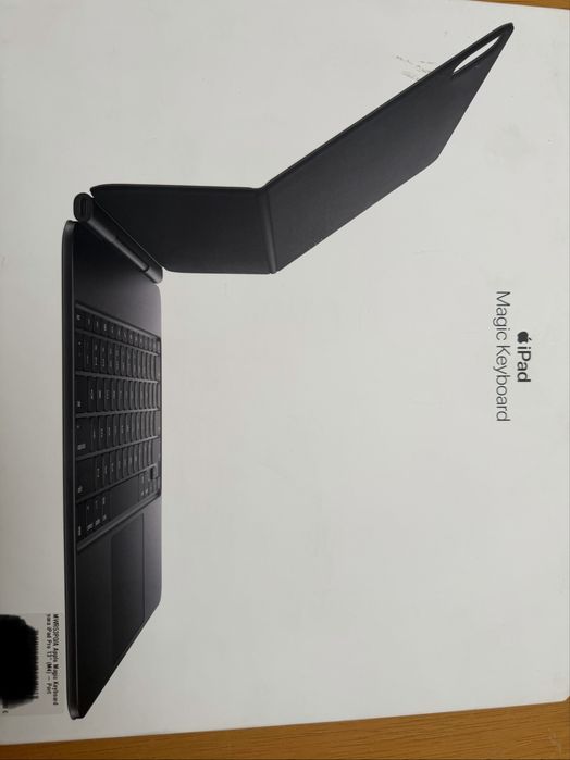NOVO 2026 !! Ipad Pro 13 - M5 + Magic Keyboard