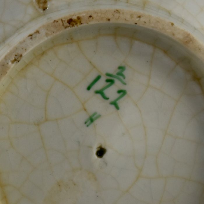 Curiosa Mostardeira / Cremeira em cerâmica Europeia, em forma de pipo