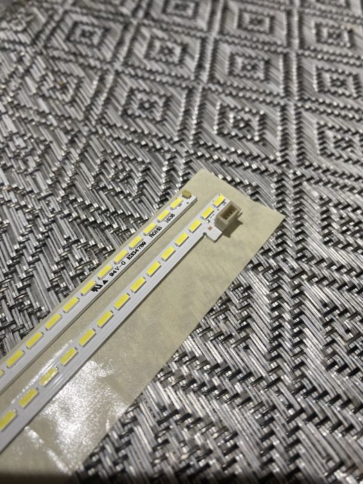 Listwa oświetleniowa TCL-0DM-55S6600_120en