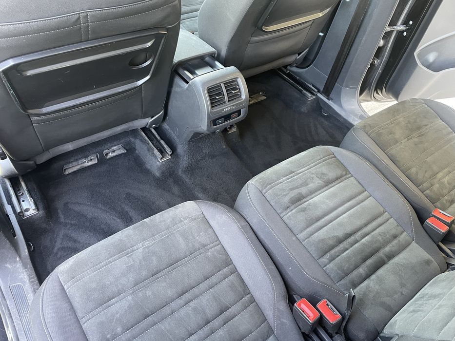 Witam mam do Sprzedania Vw Touran