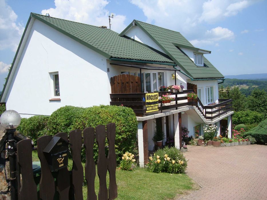 Pokoje Gościnne z widokiem na Jezioro