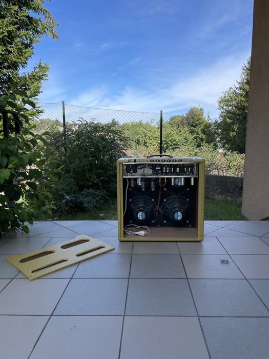 Bassman + dokumentacja z budowy