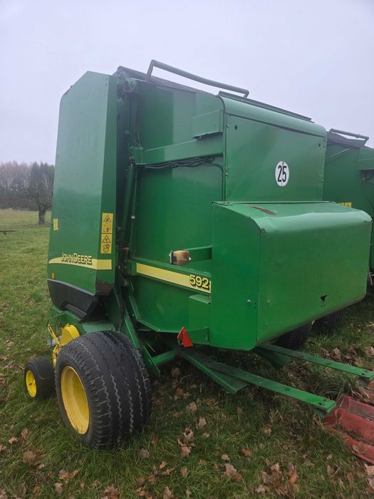 Prasa Pasowa John Deere 592 szeroki podbieracz siatka / sznurek