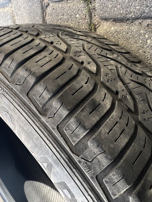 2 Шини Всесезон 195/65 R15  Barum Quartaris