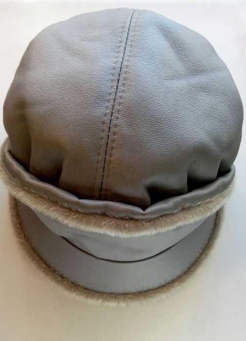 Шапка женская.56 разм.Кожа.