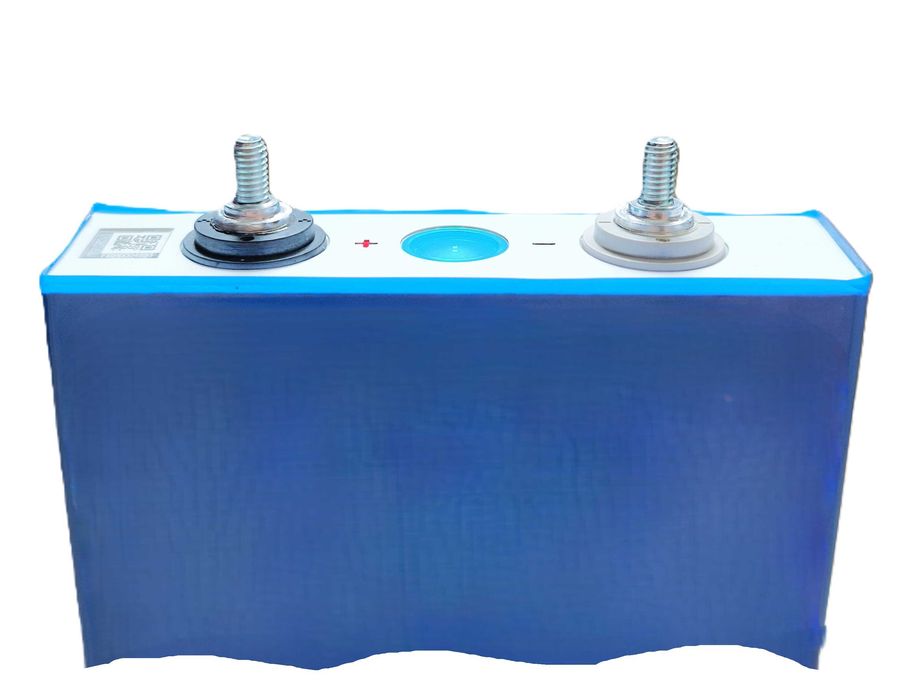 Аккумуляторная ячейка LiFePO4 EVE LF105 3.2V 105Ah 336Wh Grade A