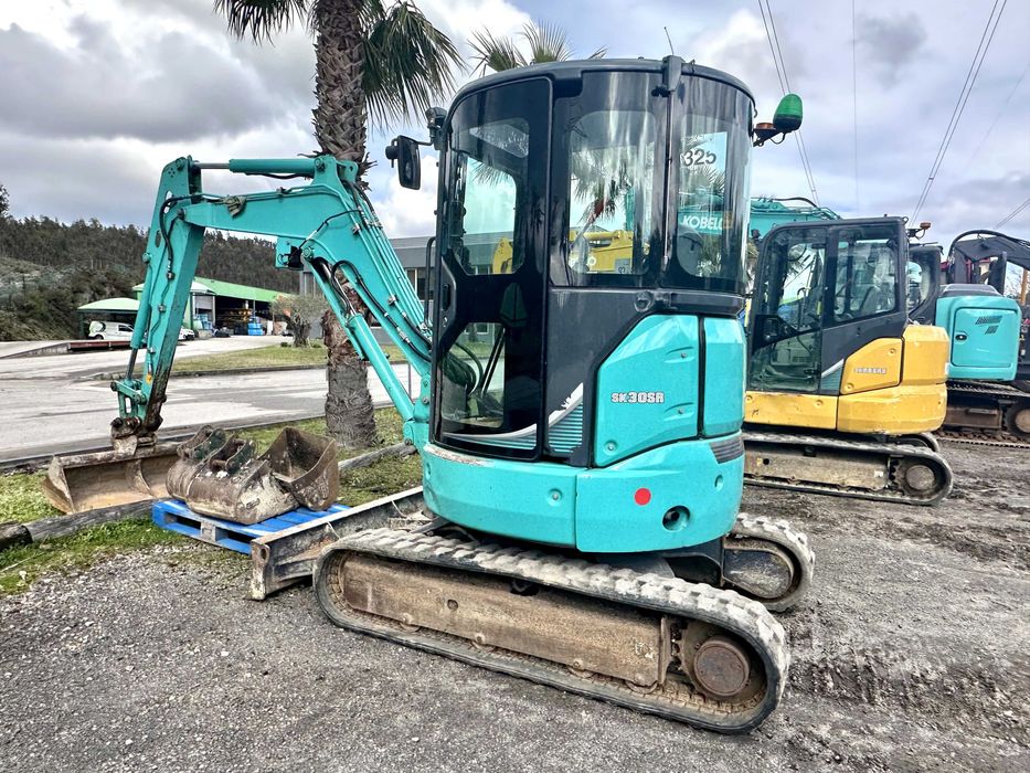 Mini-escavadora KOBELCO SK30SR-6E usada