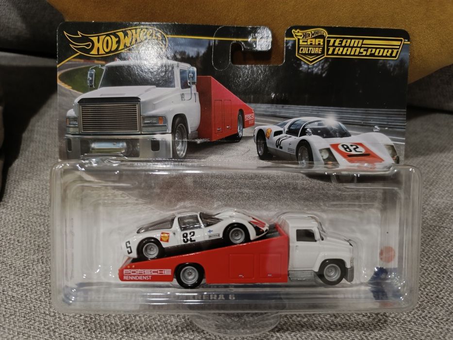 hot wheels Porsche 906 Carrera team transport