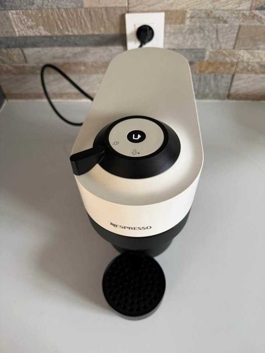 Máquina de Café Nespresso Vertuo POP Krups