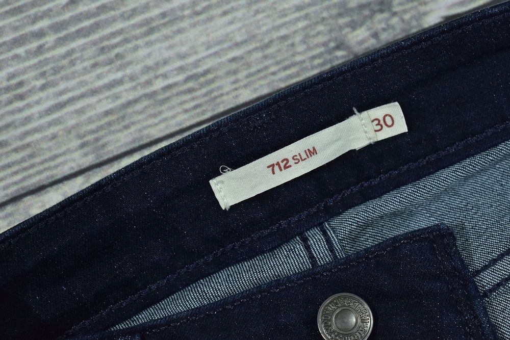Levis 712 Slim Damskie Spodnie Jeansowe W30 L32