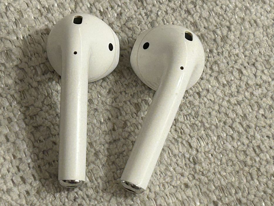 ORYGINALNE Słuchawki douszne APPLE AirPods 2 Biały A2032