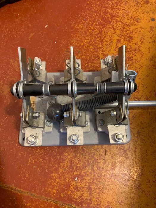 Роз'єднувач типу РБ 400А, новий
1200гр