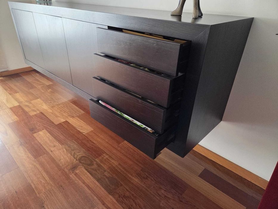 Grande conjunto de moveis e sofás para mobilar sala de visitas, sala de jantar, escritorio e cozinha