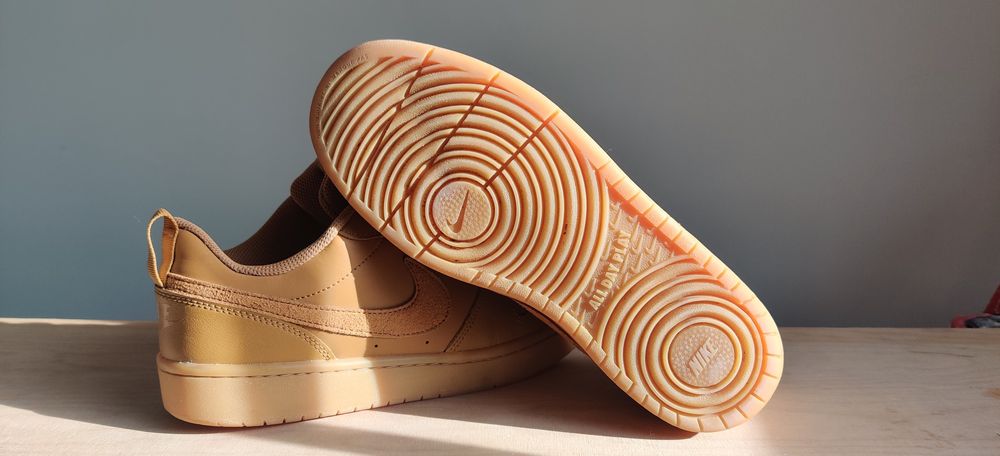 Nike Court Vision Caramelo