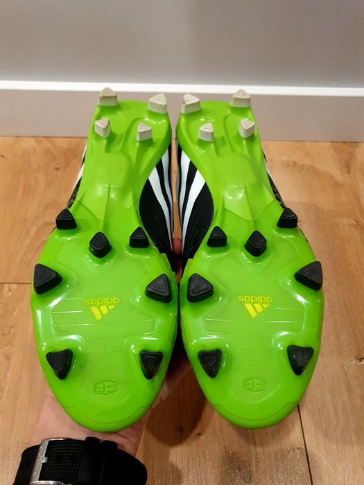 Profesjonalne Elite korki Adidas Predator Lethal Zones TRX FG 41 1/3