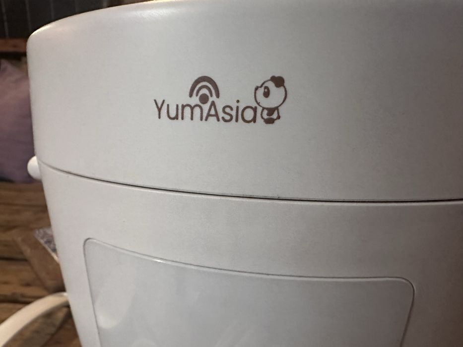 Mini Rice cooker  Yum Asia