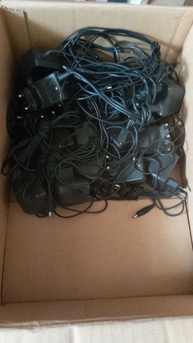 старое зарядное устройство для старого телефона