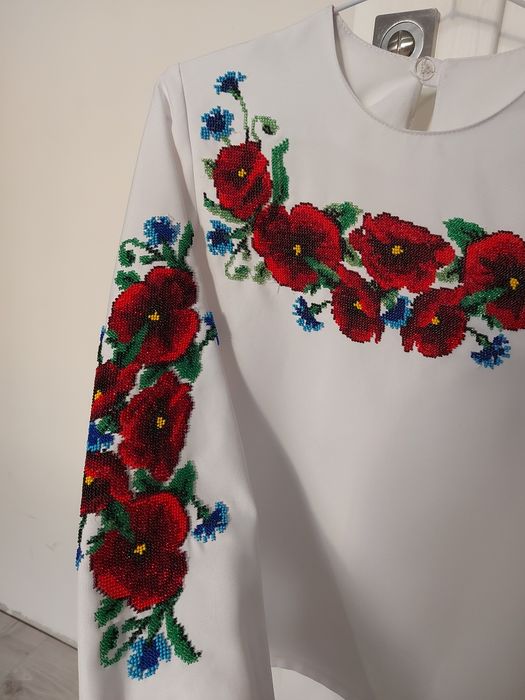 Вишиванки вишиті бісером