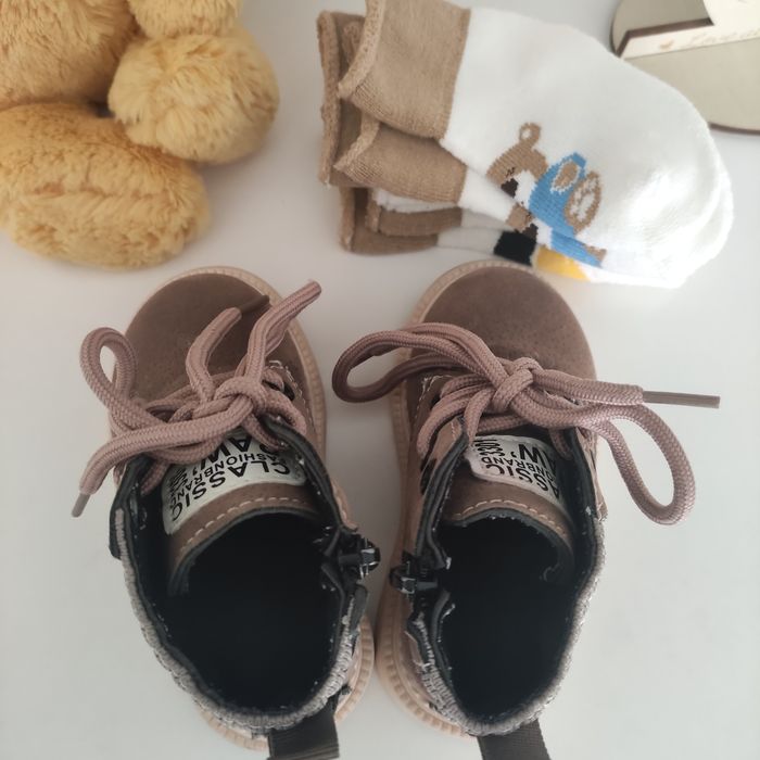 Buty dziecięce jesienno-wiosenne 21 rozmiar