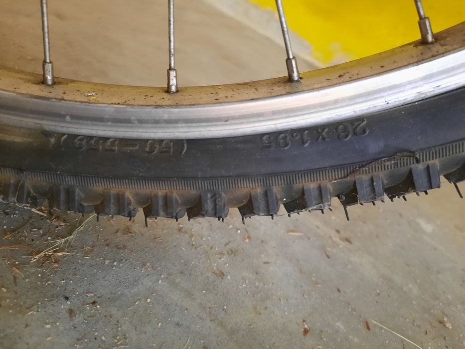 Bicicleta Mountain Bike