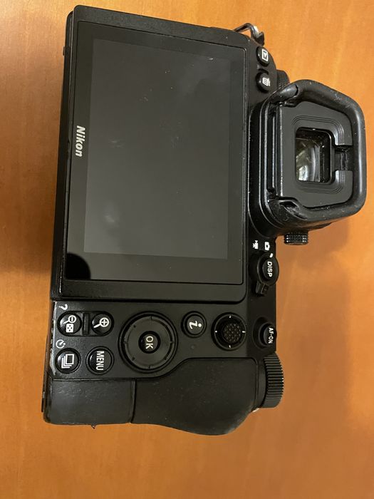 Nikon Z6 + Nikon FTZ + Tokina 17-35 F4.0 + Cartao 128 GB + Extras