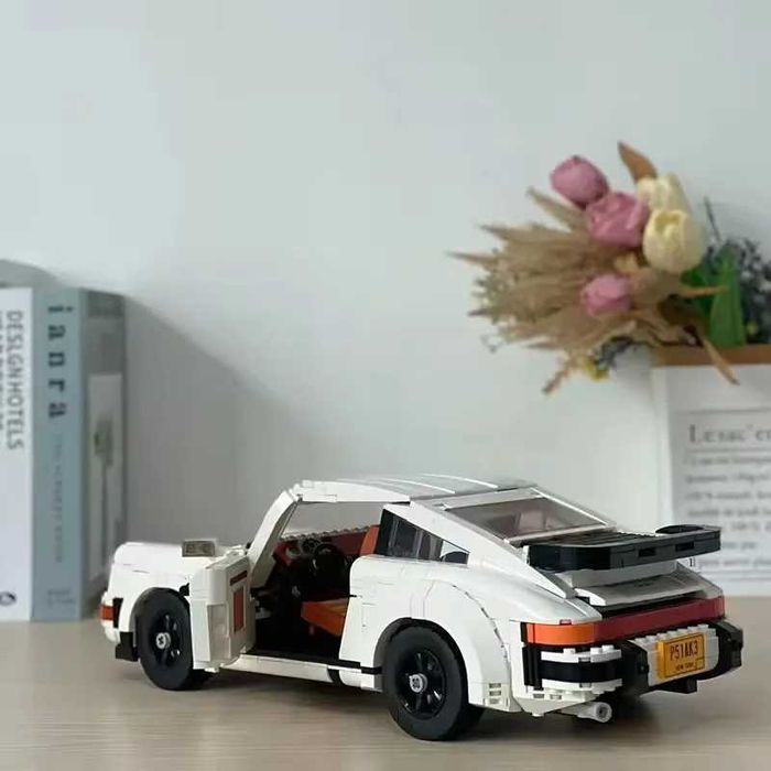 Réplica LEGO ICONS Porsche Turbo / Targa - Novo por montar