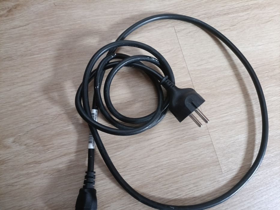 HP 22w 21.5" led ips FullHD