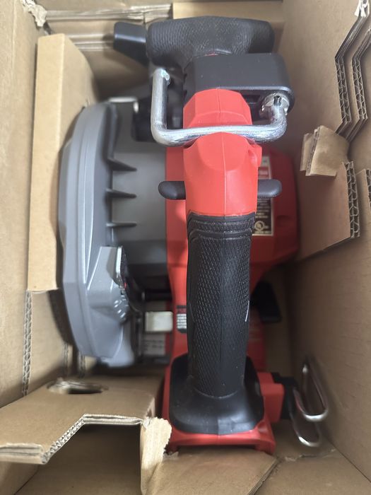 Акумуляторна безщіткова дискова пила Milwaukee 2833-20 FUEL M18