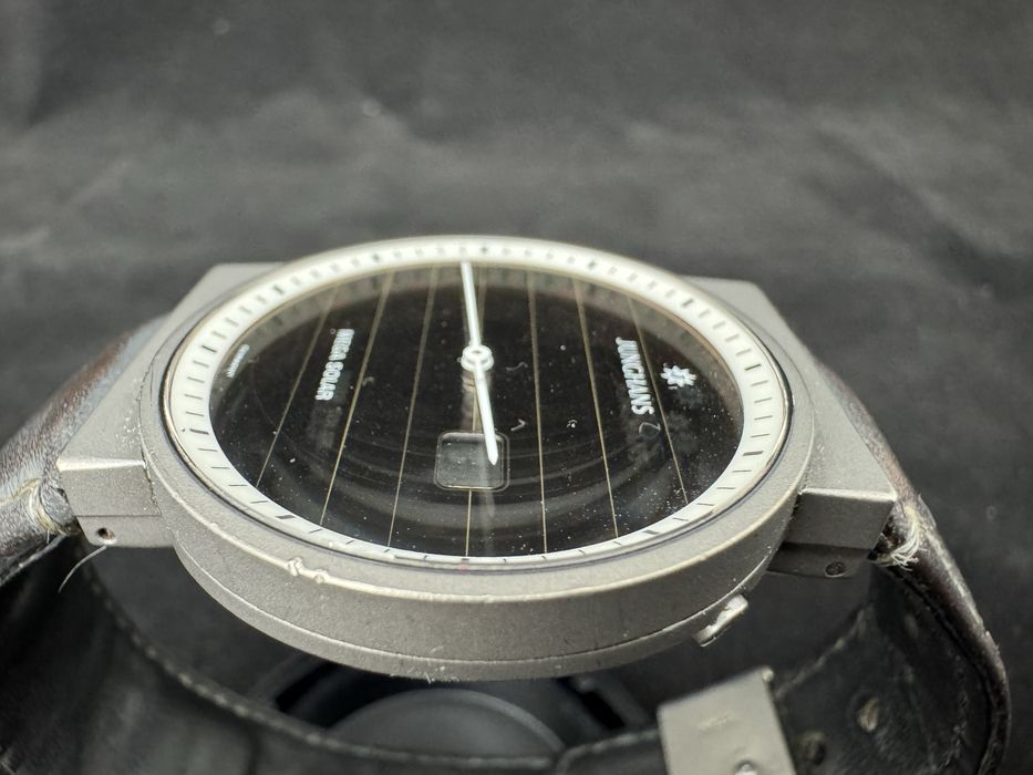 Zegarek Junghans Mega Solar