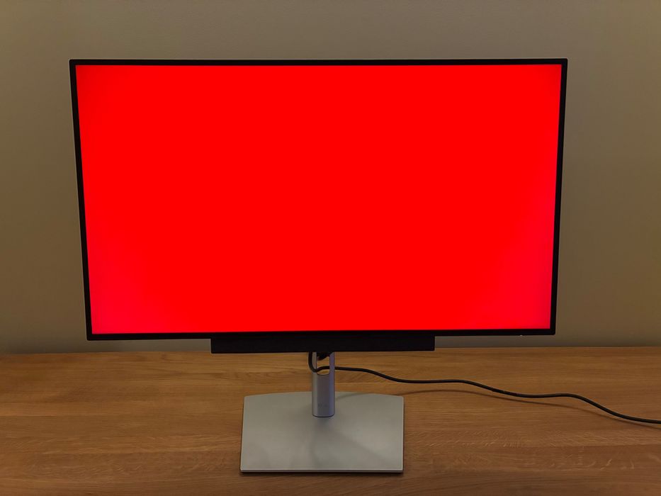 Dell UltraSharp U2722DE 27" USB-C Hub + Soundbar