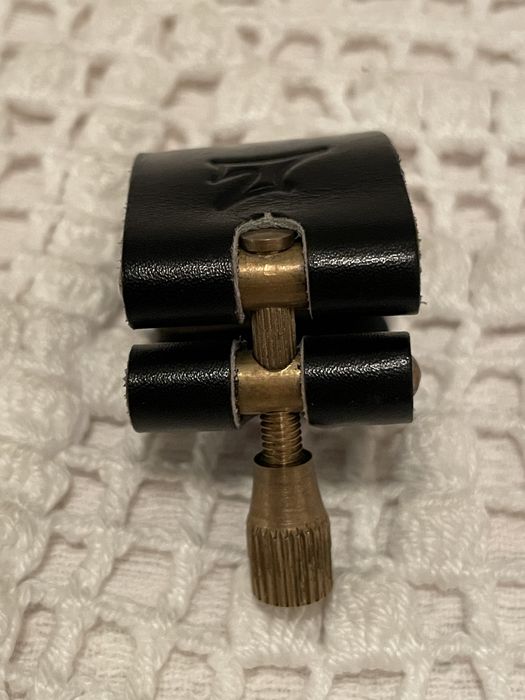 Braçadeira Saxofone Alto + Bocal