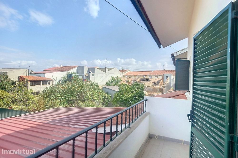 Moradia T9 em Fala - S.Martinho do Bispo