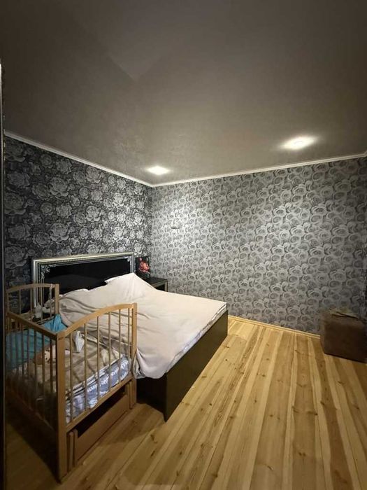 Продам будинок 204кв.м. 6 соток, сучасний стан, р-н Юрівка