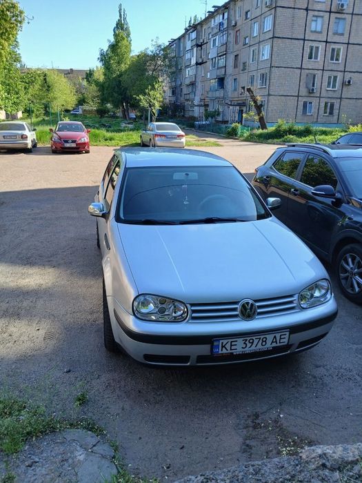 Volkswagen Golf 4