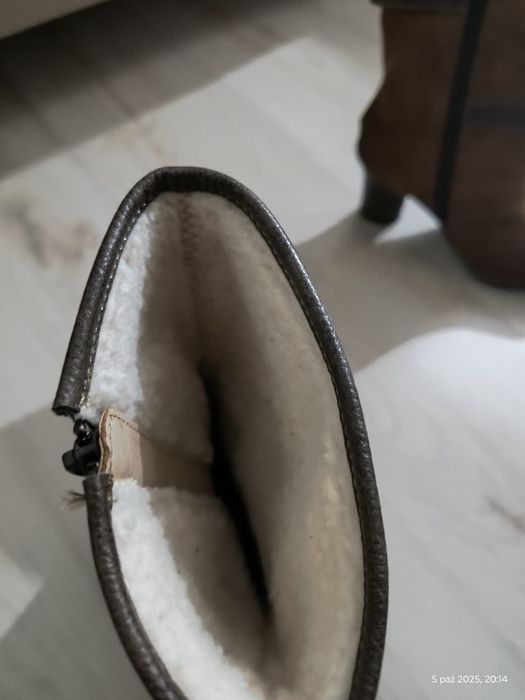 Buty Mustang zamsz -skora