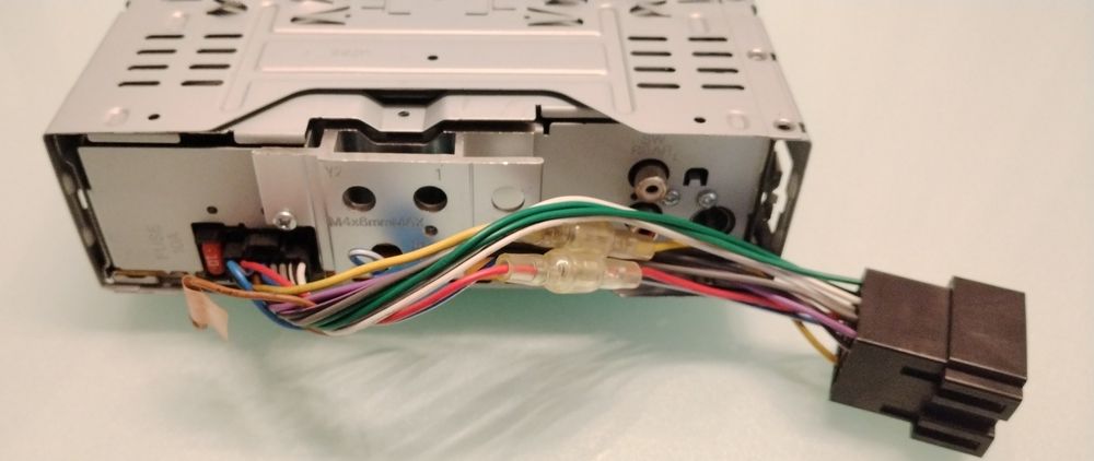 Auto rádio Blaupunkt encastre com painel destacável