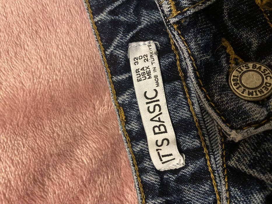 Продам жіночі котонові джинси.