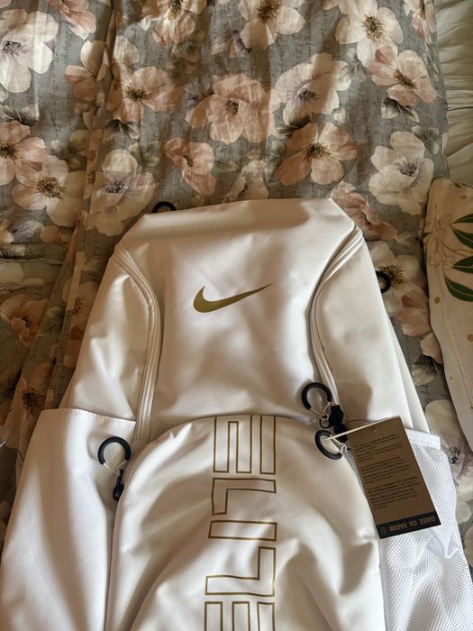 Sprzdam plecak Nike