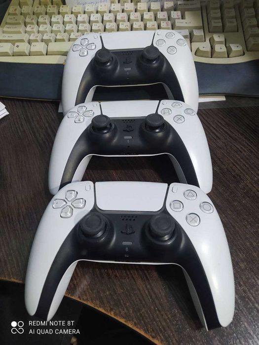 Геймпад Sony PlayStation 5 DualSense White CFI-ZCT1W, бувший у вжитку