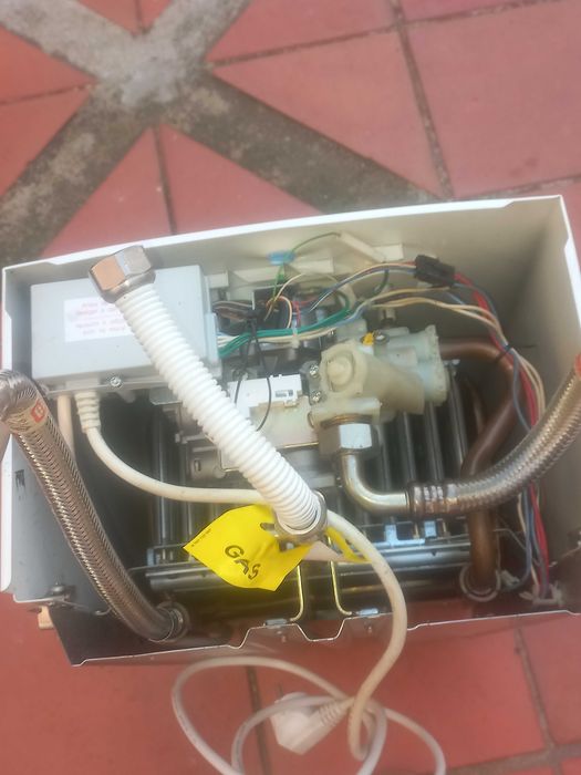 Esquentador junkers ventilado