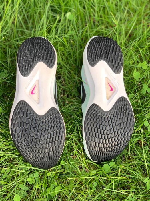 Кросівки Nike. нові. жіночі. Nike Zoom Fly 5 Road Running