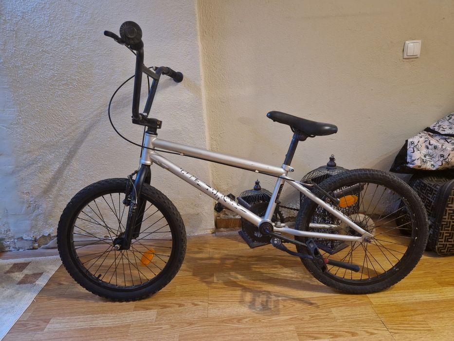 Bicicleta    BMX