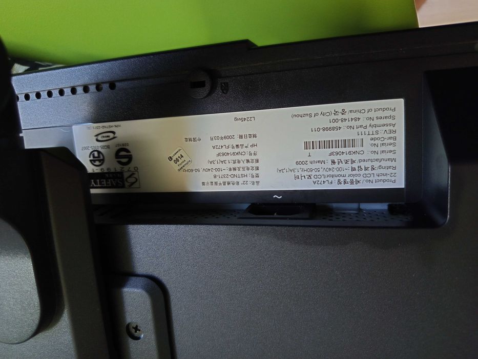 Zestaw Komputer dell i3 4GB 500GB WIN10 + Monitor LCD 22" DOM BIURO