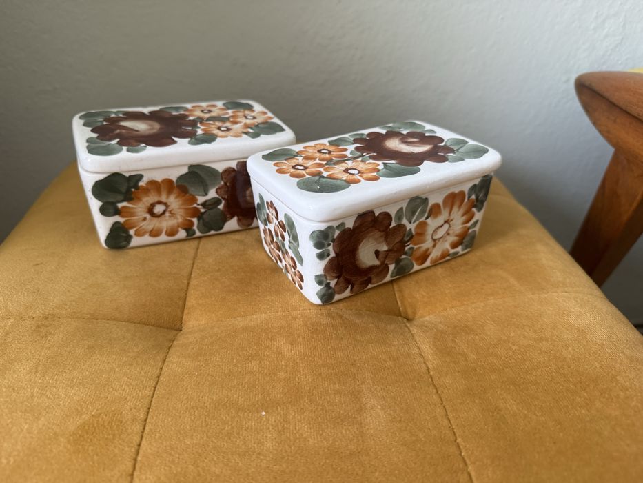 Ceramiczne szkatulki z Włocławskiego Fajansu