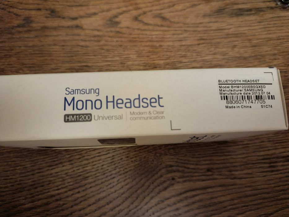 Sprzedam słuchawkę Bluetooth Samsung HM1200 komplet producenta