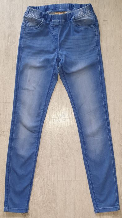 Cool club, urocze spodnie na gumce, wygodne, rozm 164