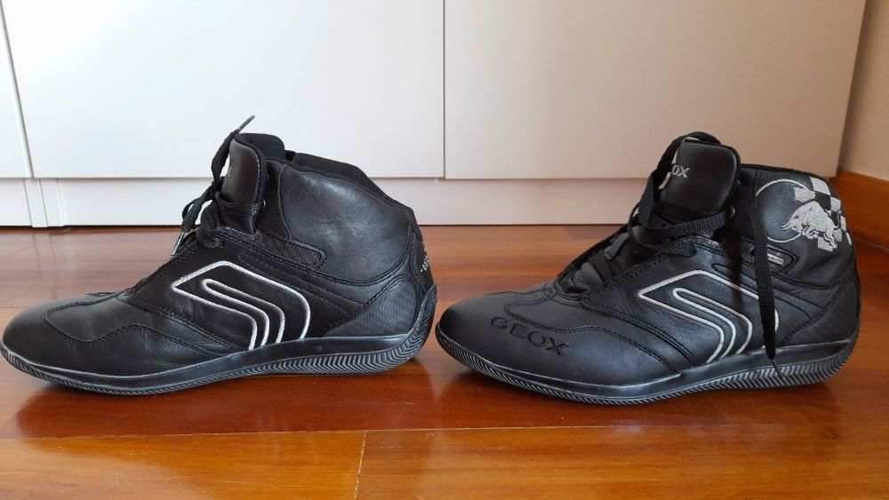 Ténis (bota) confortáveis e quentes NOVOS