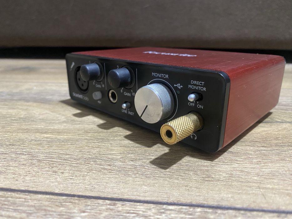 Звукова карта Focusrite Scarlett Solo 2nd Gen
