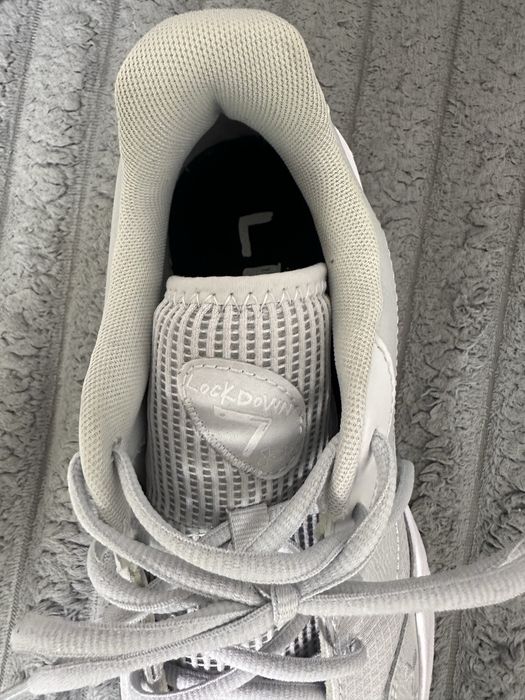 Кроссовки Under Armour 44р.